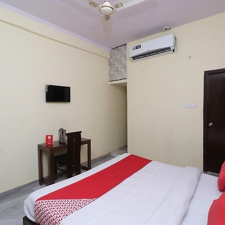 Oyo Hotel Ayaan Bareilly Εξωτερικό φωτογραφία